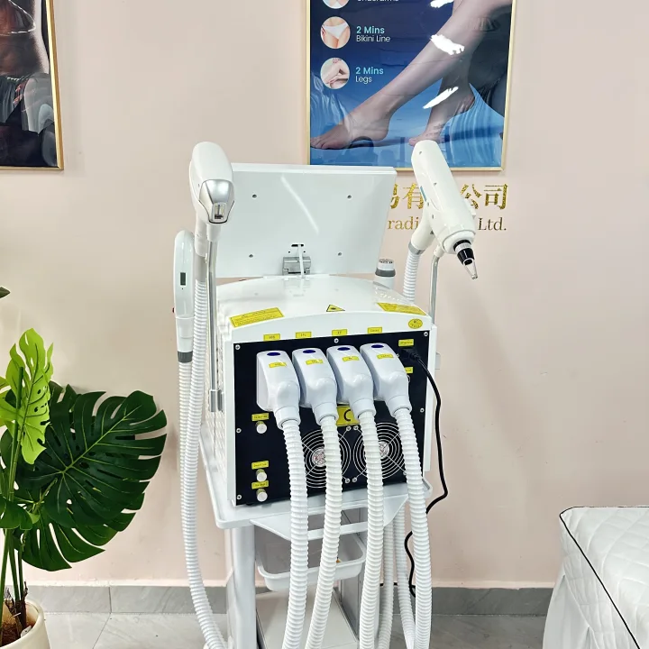 4 in 1 Multifunctional Beauty  - đánh giá và giá Hair Care Or Haircare